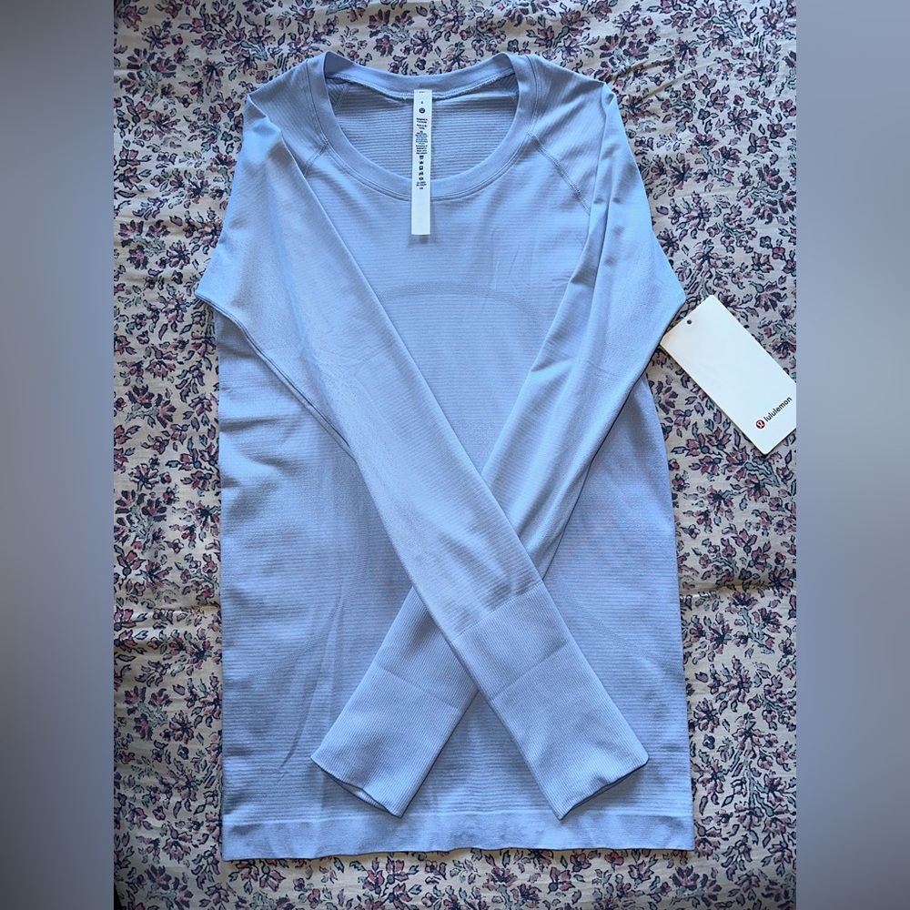 Lululemon - Picture 2 of 3